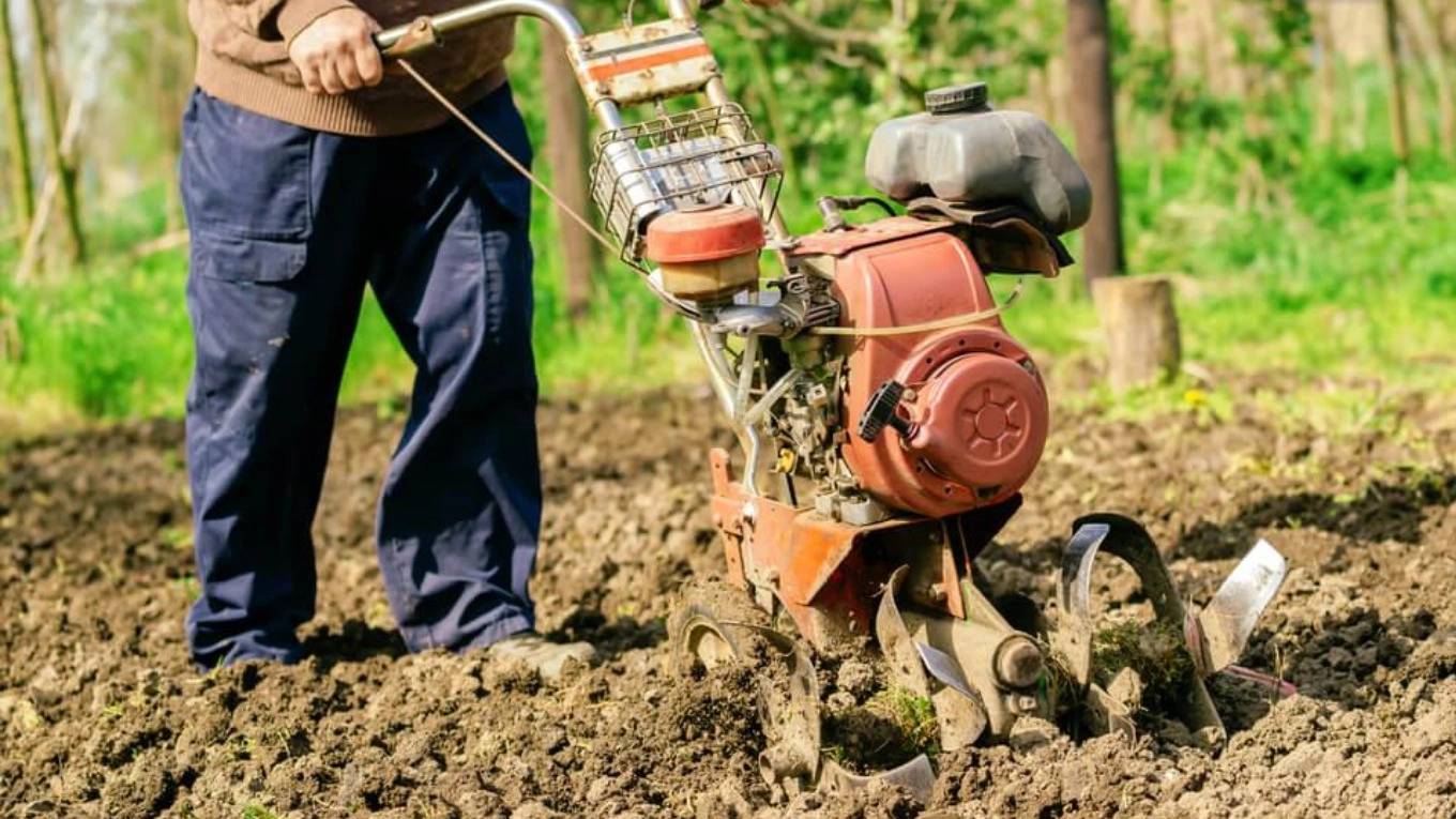 فواید استفاده از ادوات کشاورزی فواید استفاده از ادوات کشاورزی